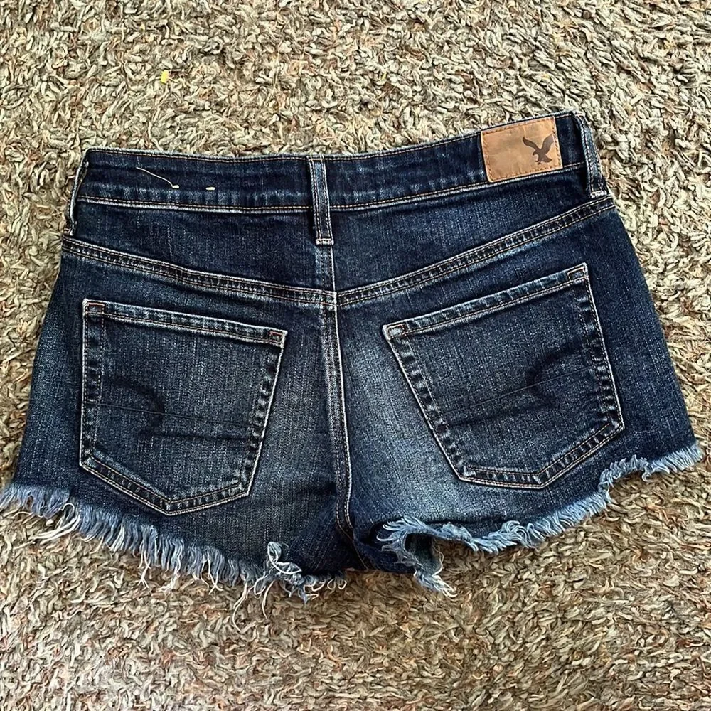 EUC WOMEN’S SIZE 4 AMERICAN EAGLE VINTAGE HI-RISE FESTIVAL STRETCH SHORTS